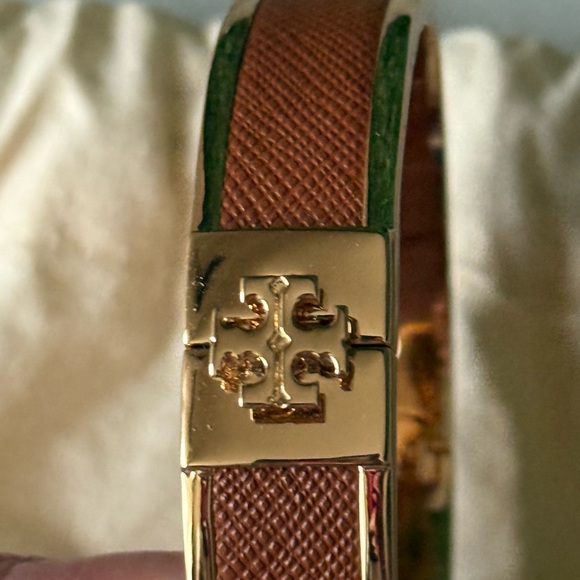 Tory Burch Gold and Moose Brown Bracelet New - Picture 5 of 5